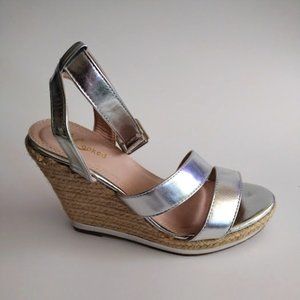 NEW HOOKED IBIZA Shiny Silver Wedge Sandals